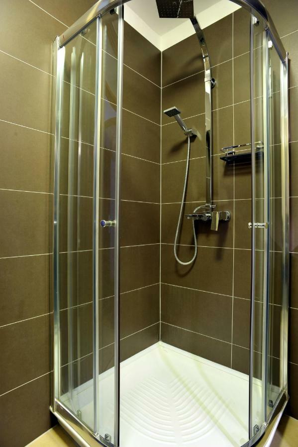 Holiday House Lena Porec Bagian luar foto
