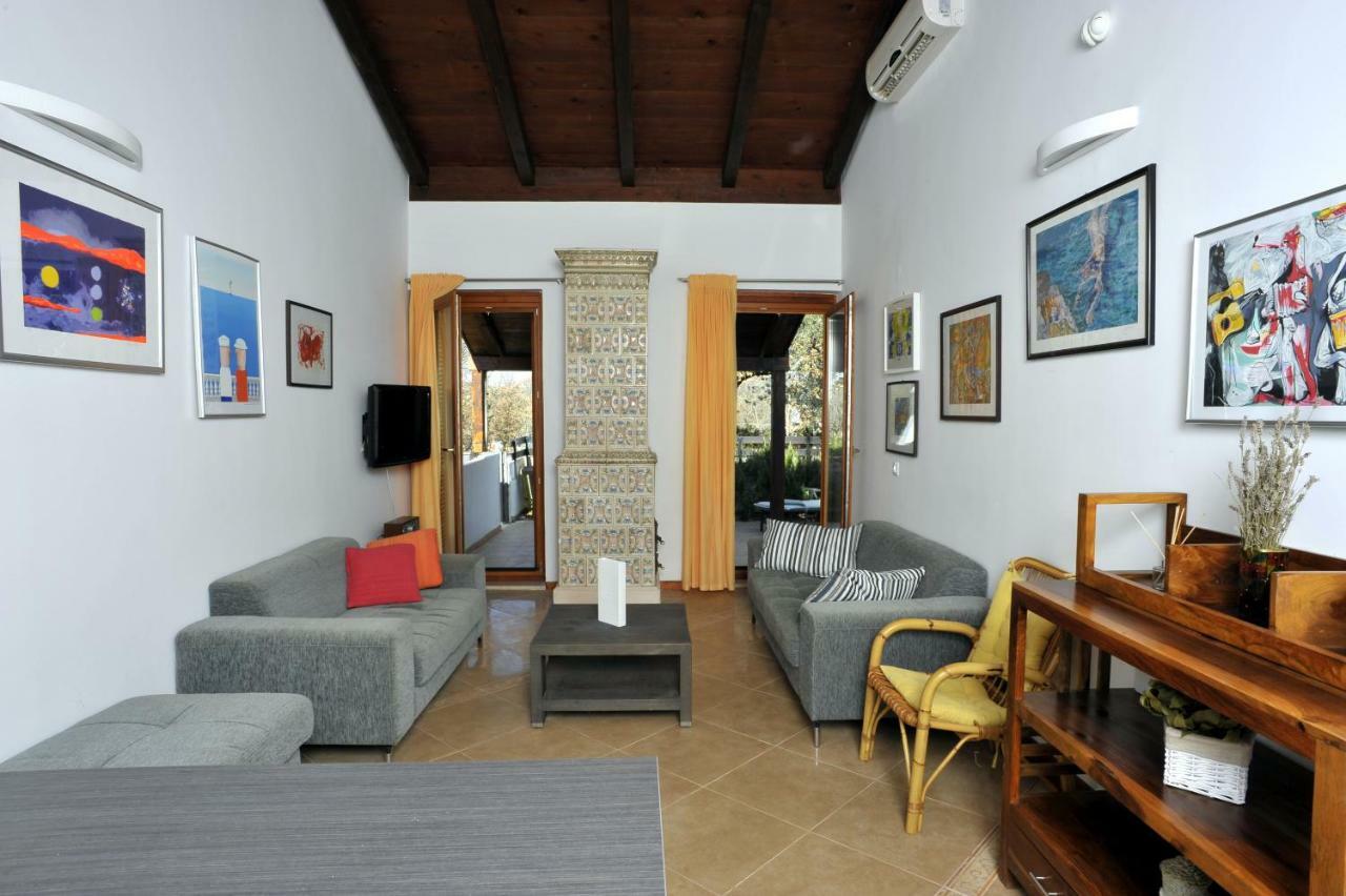 Holiday House Lena Porec Bagian luar foto