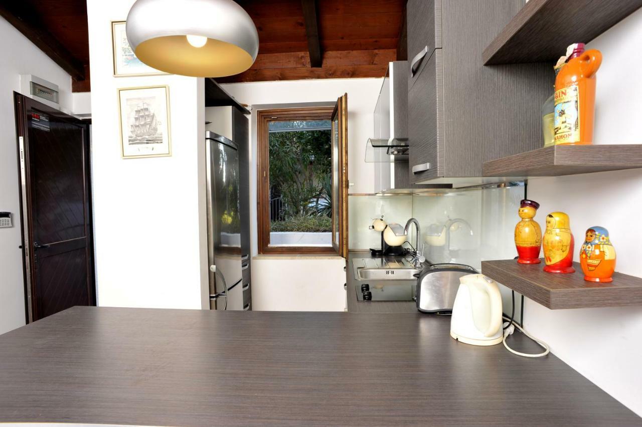 Holiday House Lena Porec Bagian luar foto